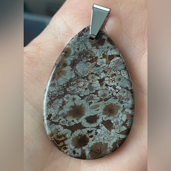 Jasper Tear Drop Shaped Pendant Necklace - Picture 2 of 4